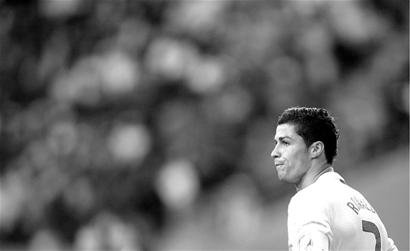 已经不是第一次了！菲利普-阮首回合就曾因失误送给国安两球