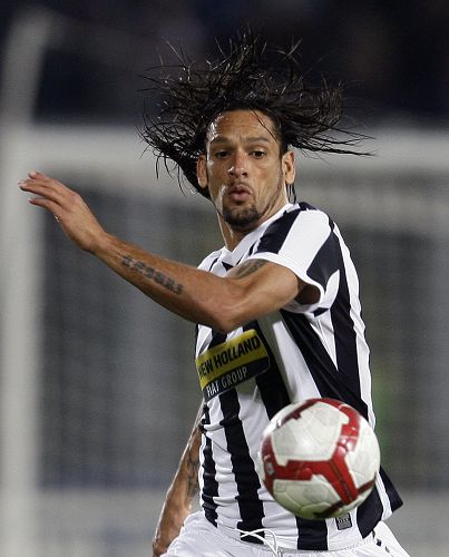 从弗里克的摇头中读懂了一切，巴萨的复兴之路还很漫长 巴塞罗那