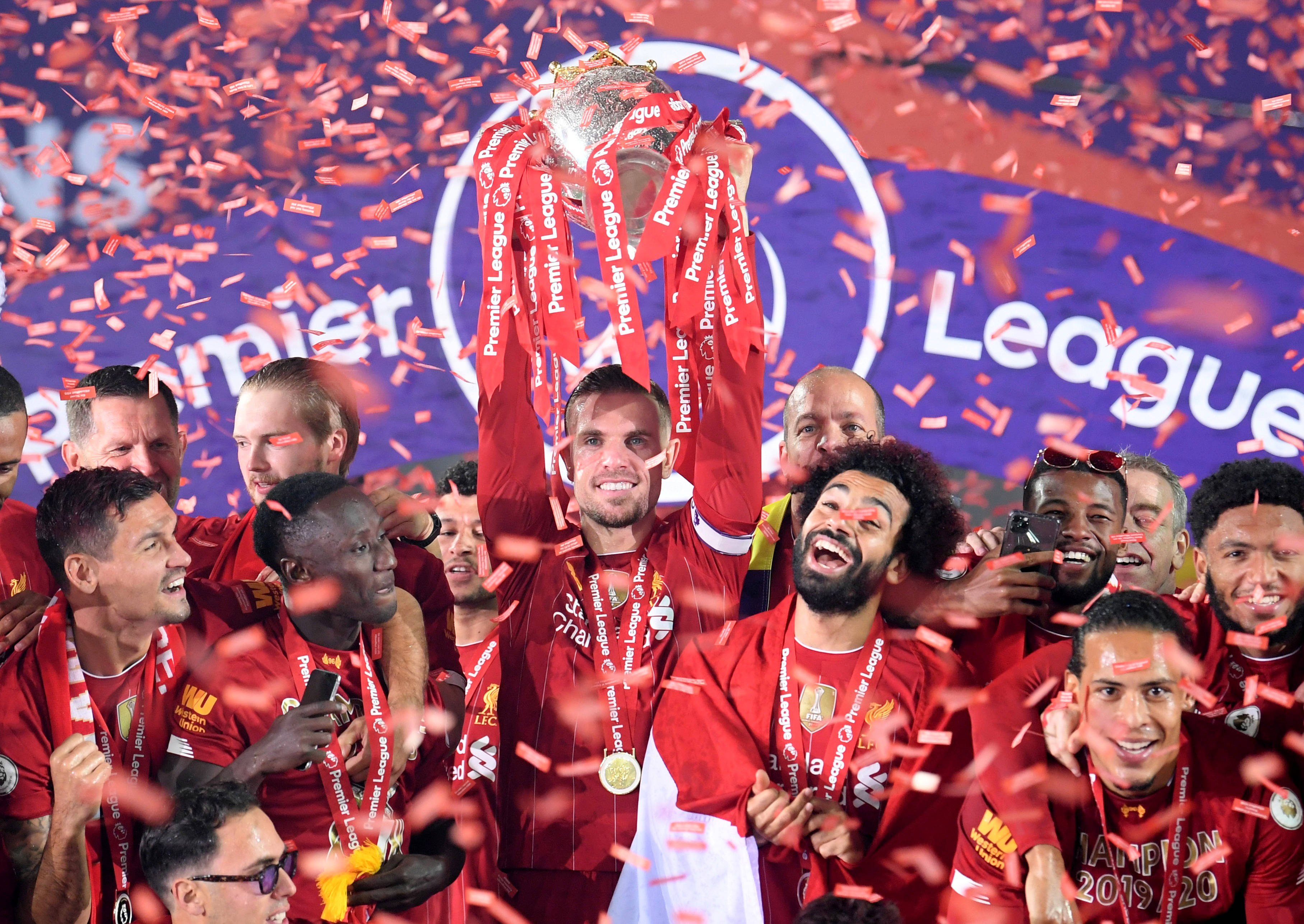 青岛四外援爆发合砍66分，带队31分狂胜北京男篮