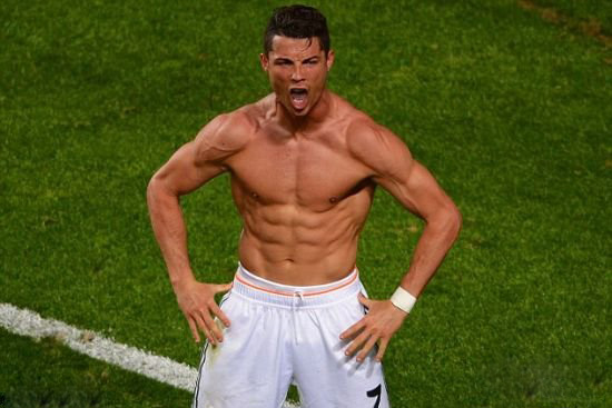 瑞士4-1瑞典距离世界杯仅差一分，扎卡点射，恩多耶传射