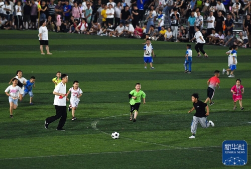 NBA：湖人加时险胜掘金 詹姆斯砍下38分