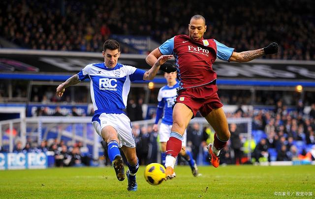 斯洛特：我们没有可用的边锋，派出两名9号球员是合乎逻辑的