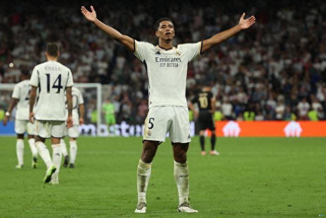 澳超半场：双方破门乏术，西悉尼流浪者暂0-0悉尼FC