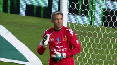 美记：湖人正寻求得到一个3D球员，比如埃利斯或赫伯特·琼斯