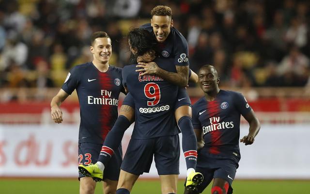 阿隆索难镇住更衣室：皇马是否需要重建？弃用功勋主帅要付出代价？